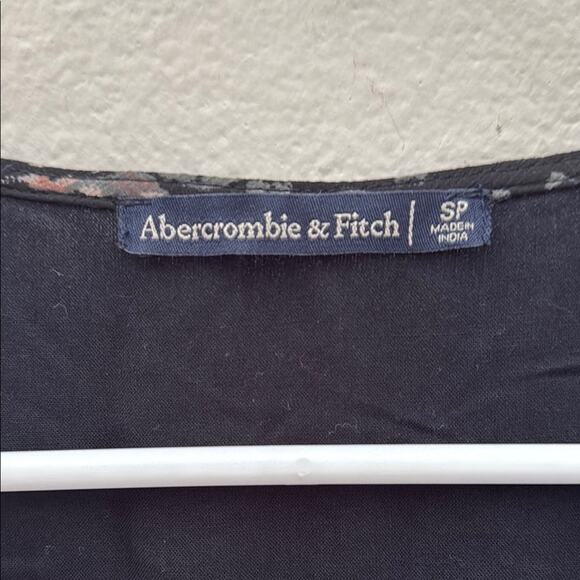 Abercrombie & Fitch Black Patterned Longsleeve Dress Size Small - Picture 6 of 11